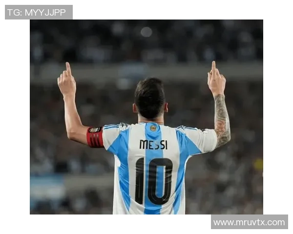 全球足球天才盘点:十大最具影响力的传奇球星震撼登场 全球足球天才盘点:十大最具影响力的传奇球星震撼登场